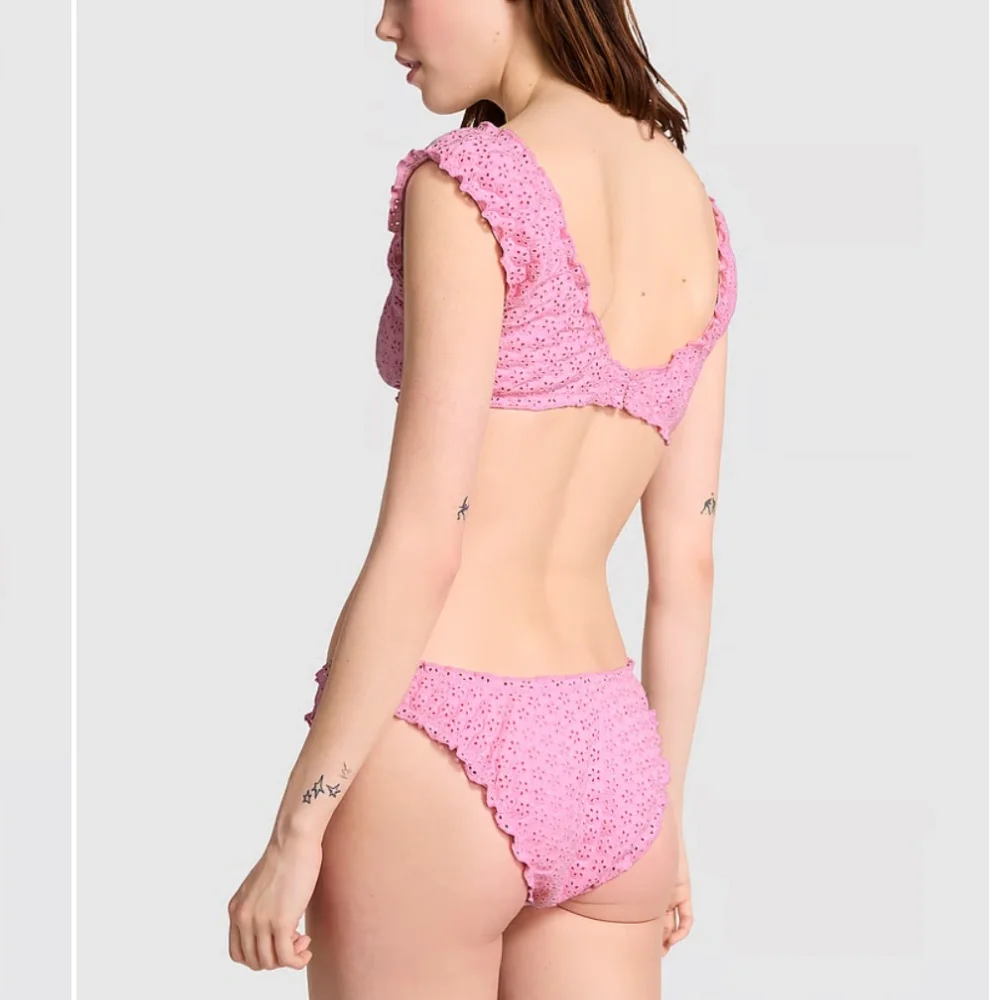 Frankie’s bikinis set